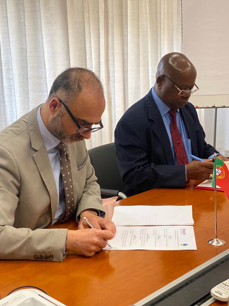 INIPAT CELEBRA MEMORANDO DE ENTENDIMENTO COM GPIAAF - PORTUGAL